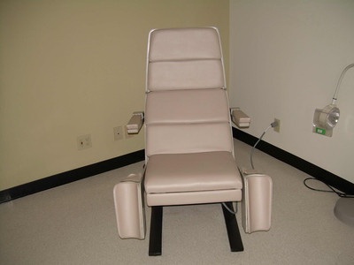 Electric Multi-Positional Exam Table