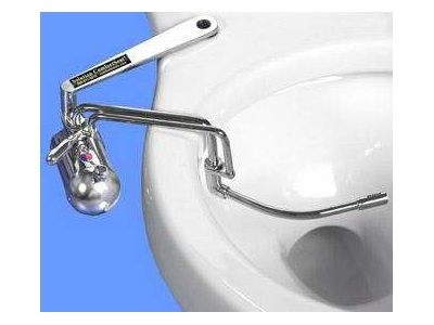 Toileting Aid washes when you cant wipe