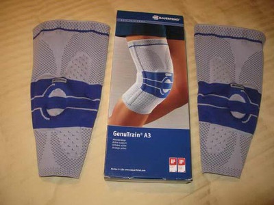 Bauerfeind Genutrain A3 sports braces