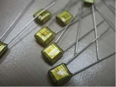 NICHICON - QYX1H103KTP - CAPACITOR POLY 