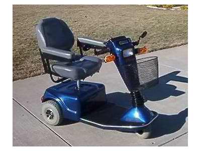 "CELEBRITY" 3-WHEEL SCOOTER/PRIDE MOBILI